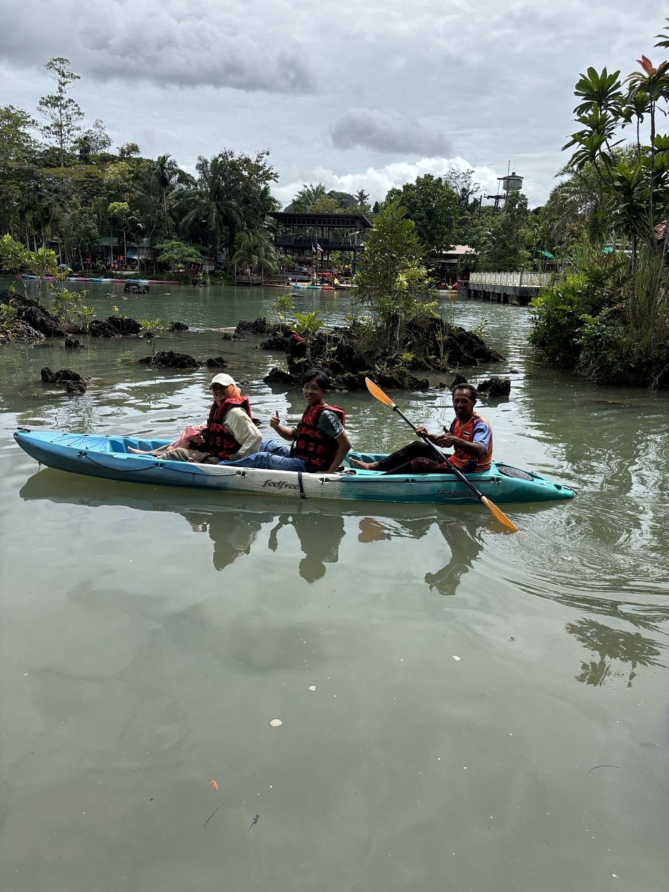 พายเรือคายัคคลองหรูดกระบี่